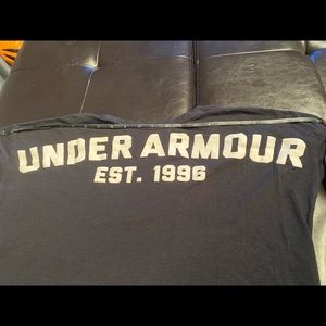 Oversized long sleeve vneck tee